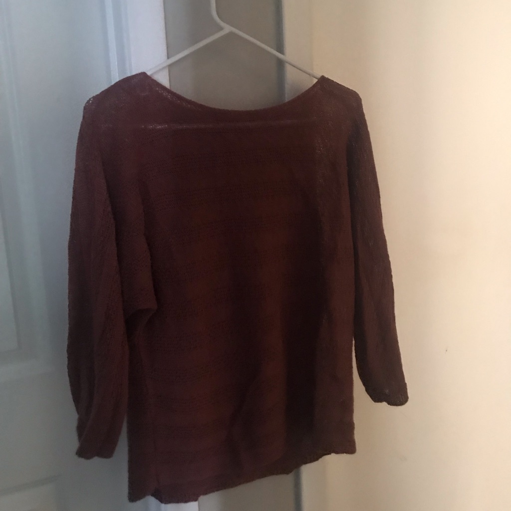 Brand New Tahari Womens Sweater